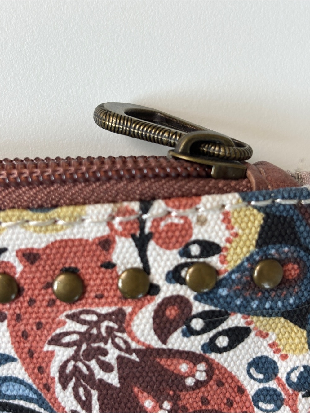Sakroots Brown Floral Multi-Pouch Crossbody Set - Picture 10 of 10
